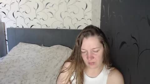 Diana online show from 08-05-26, 05:43