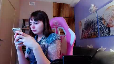 Taya online show from 01-12-26, 10:42