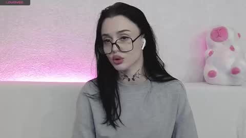 Snapshot of tayaavis chatting on 10-23-25, 08:07 Taya online show from 10-23-25, 08:07