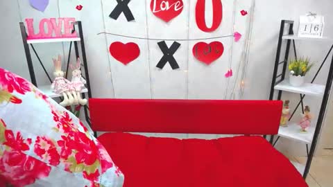 Snapshot of tayaboret chatting on 09-16-25, 06:31 TayaBoret online show from 09-16-25, 06:31