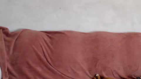 Taya online show from 09-14-25, 10:42