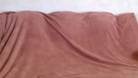 Taya online show from 09-23-25, 12:08