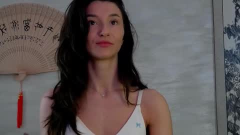 TayaKayan online show from 04-15-26, 09:05