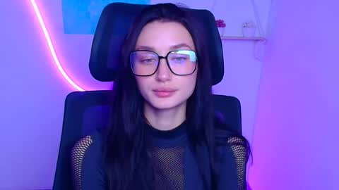 Taya online show from 11-27-25, 06:59