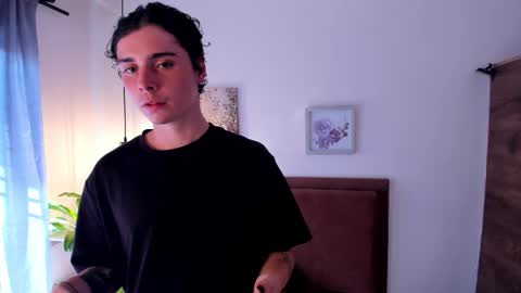 Snapshot of tayler_colins_1 chatting on 02-09-26, 08:02 online show from 02-09-26, 08:02