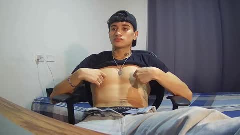 independent model online show from 05-31-26, 06:21