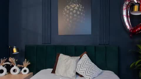 Snapshot of taylor_bennet chatting on 03-02-25, 06:30 Taylor Bennet online show from 03-02-25, 06:30