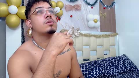 taylor_collins_2 online show from 11-15-25, 10:15