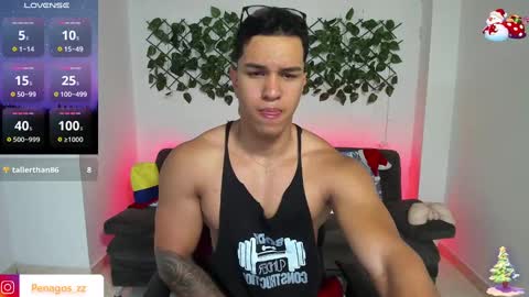 Snapshot of taylor_johnn chatting on 12-31-24, 09:28 Penagos zz online show from 12-31-24, 09:28