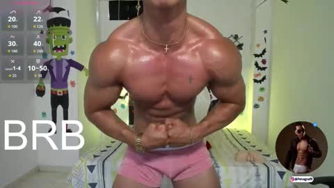 Snapshot of taylor_johnn chatting on 12-15-25, 02:54 Penagos zz online show from 12-15-25, 02:54