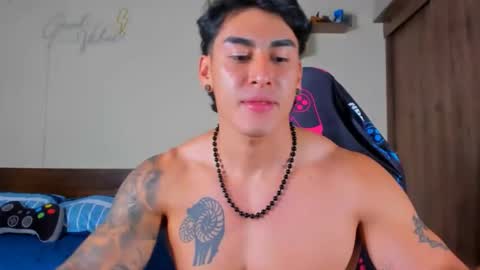 taylor_mclane1 online show from 12-05-25, 04:58