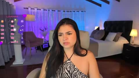 Snapshot of taylor_smith1_ chatting on 05-16-26, 05:26 Taylor online show from 05-16-26, 05:26