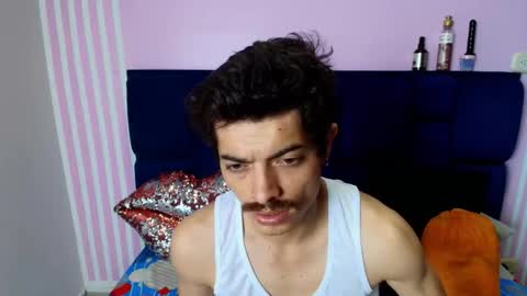 taylor stele online show from 05-07-26, 09:09