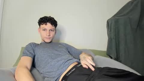 taylorcamz online show from 04-25-26, 02:47