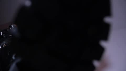 Taylor online show from 02-21-25, 03:21