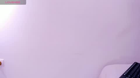 Snapshot of taylormeller chatting on 01-20-25, 09:46 TAYLOR online show from 01-20-25, 09:46