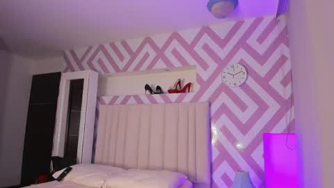 Snapshot of tayrasiny chatting on 05-06-26, 03:02 Tayra horny for you online show from 05-06-26, 03:02