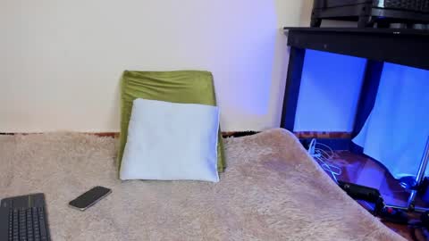 ask for cum online show from 04-17-26, 10:57