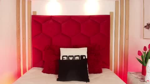 Snapshot of tayzon_foxxx chatting on 07-06-26, 08:44 Sofia online show from 07-06-26, 08:44