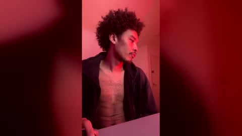 Snapshot of tdr1998 chatting on 02-24-26, 11:30 tdr1998 online show from 02-24-26, 11:30