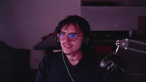 Snapshot of te0__0 chatting on 01-11-26, 04:50 Teo independent model online show from 01-11-26, 04:50