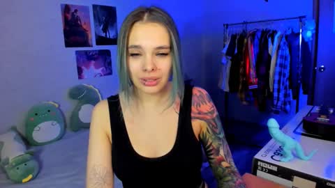 Kristina online show from 02-25-25, 10:39