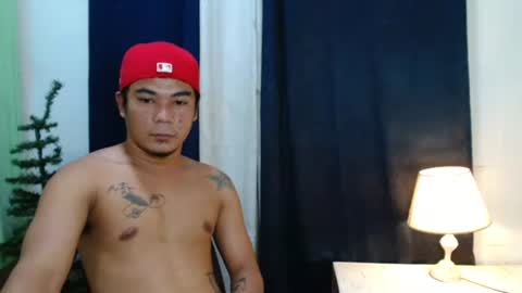 teahyun_yeongsu online show from 11-05-25, 07:41