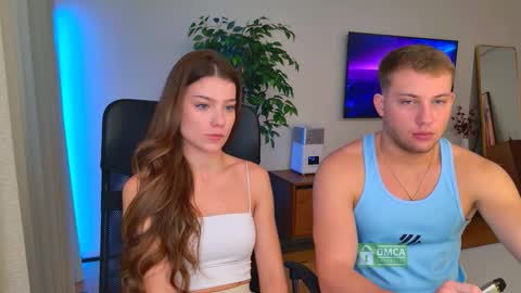 Snapshot of team2fit chatting on 11-15-25, 07:05 team2fit online show from 11-15-25, 07:05