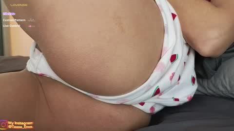 Snapshot of tease_me__ chatting on 12-16-24, 10:08 Em online show from 12-16-24, 10:08