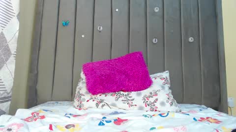 queen online show from 02-15-25, 10:55