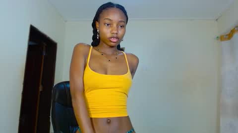 queen online show from 10-12-25, 12:15