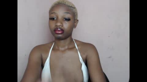 Snapshot of teasexkitty chatting on 05-30-26, 12:02 teasexkitty online show from 05-30-26, 12:02