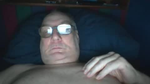 Snapshot of tebb61 chatting on 09-13-25, 06:46 Mark online show from 09-13-25, 06:46