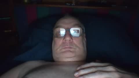 Snapshot of tebb61 chatting on 09-18-25, 07:10 Mark online show from 09-18-25, 07:10