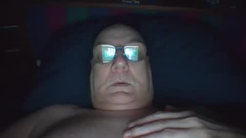 Snapshot of tebb61 chatting on 09-21-25, 06:04 Mark online show from 09-21-25, 06:04