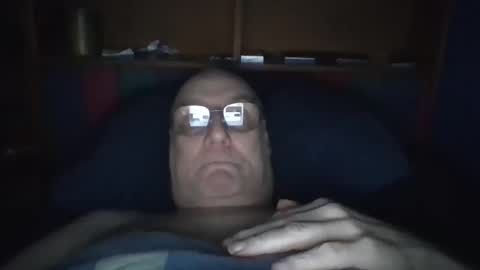 Snapshot of tebb61 chatting on 10-17-25, 07:38 Mark online show from 10-17-25, 07:38