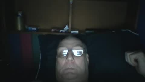 Snapshot of tebb61 chatting on 11-17-25, 08:58 Mark online show from 11-17-25, 08:58