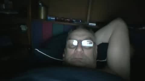 Snapshot of tebb61 chatting on 11-30-25, 06:28 Mark online show from 11-30-25, 06:28