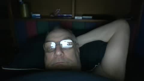 Snapshot of tebb61 chatting on 12-03-25, 06:21 Mark online show from 12-03-25, 06:21