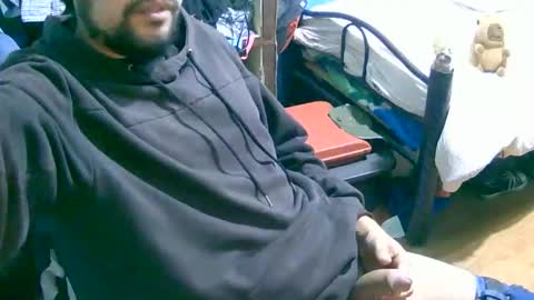 Snapshot of tecdek28 chatting on 03-10-26, 06:51 teclover online show from 03-10-26, 06:51