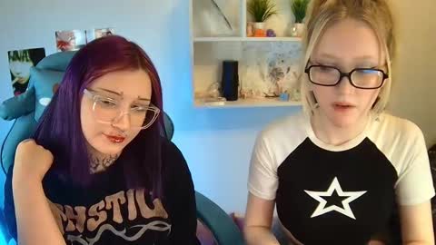 Snapshot of technical_face_powder_error chatting on 01-16-26, 01:15 technical_face_powder_error online show from 01-16-26, 01:15