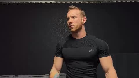 Snapshot of technohotgod chatting on 11-21-25, 05:28 Andy Psy online show from 11-21-25, 05:28