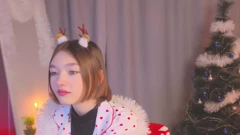 all me precious   online show from 12-22-25, 05:04