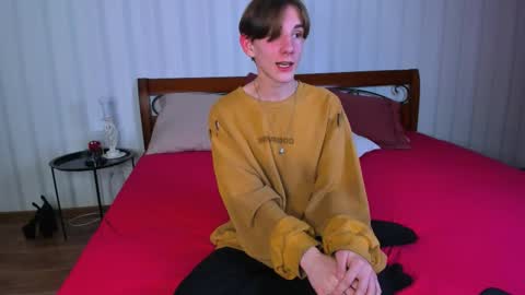 Snapshot of ted_lunn chatting on 11-06-25, 08:32 Ted online show from 11-06-25, 08:32