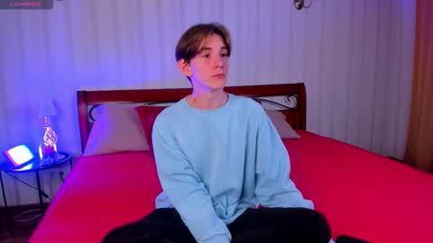 Snapshot of ted_lunn chatting on 11-07-25, 07:14 Ted online show from 11-07-25, 07:14