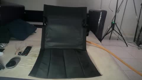 Snapshot of teddy_bananaaa chatting on 03-10-26, 01:43 teddy_bananaaa online show from 03-10-26, 01:43