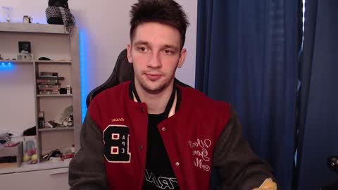 Teddy online show from 02-06-25, 10:15