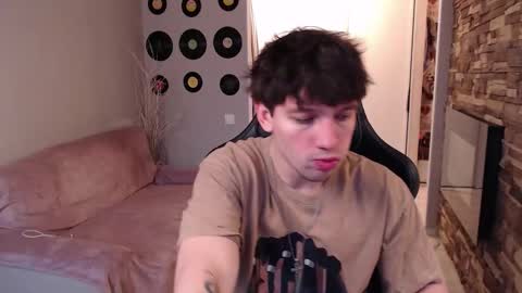 Teddy online show from 03-22-26, 05:44