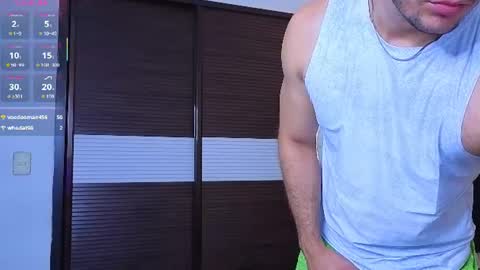 Snapshot of teddybear_07 chatting on 06-11-26, 12:25 Dante online show from 06-11-26, 12:25