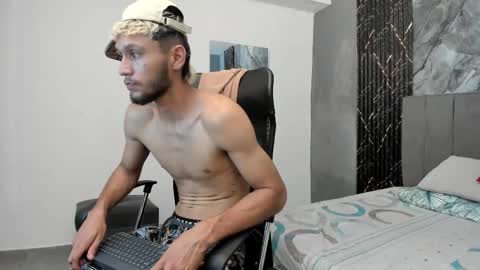 Tedy online show from 03-10-26, 08:03